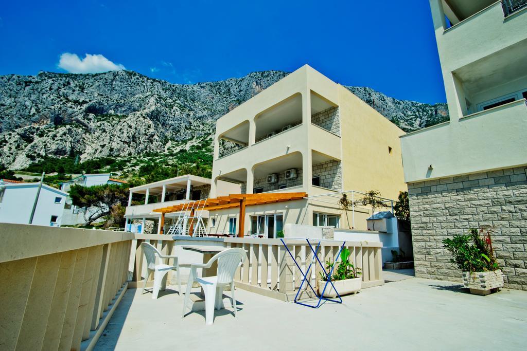 Alac Apartment